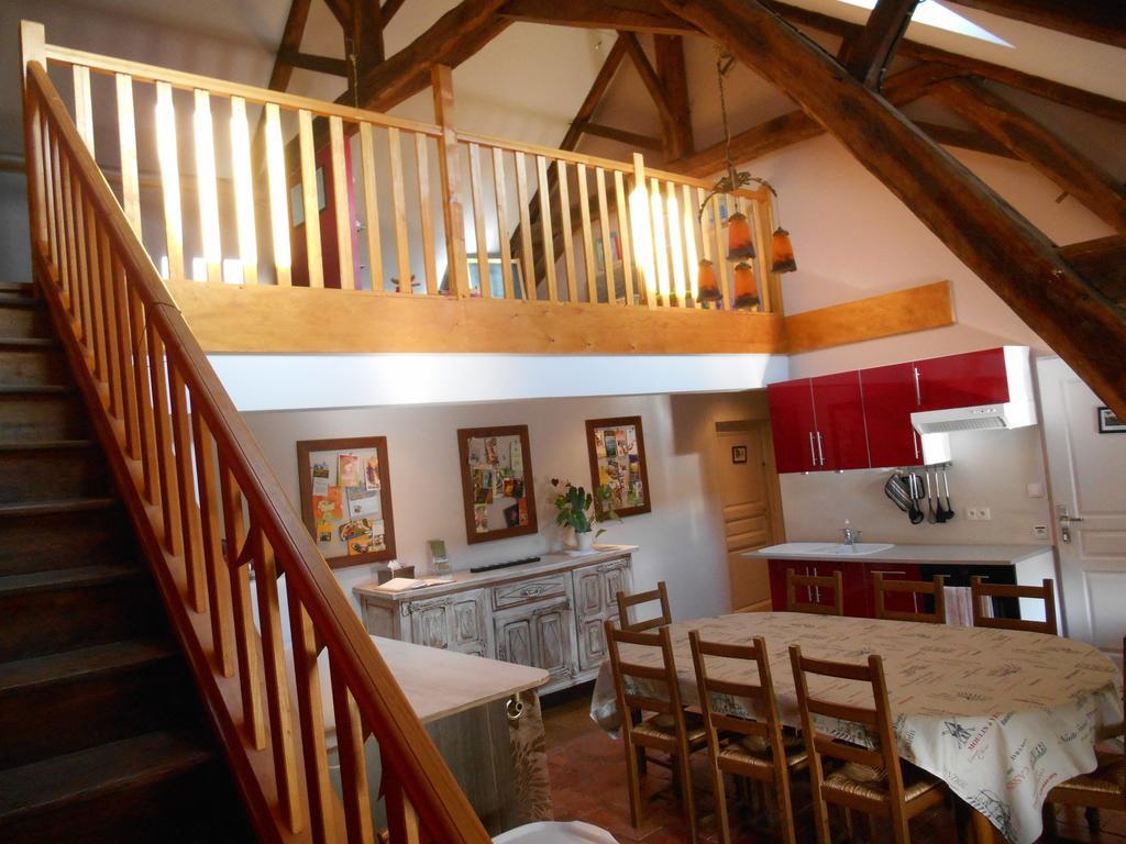 Escampette Hotel Saint-Aubin-en-Charollais Buitenkant foto